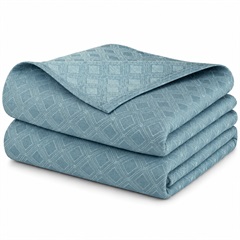 Diaminic Azure, Throw-Style Bedspread